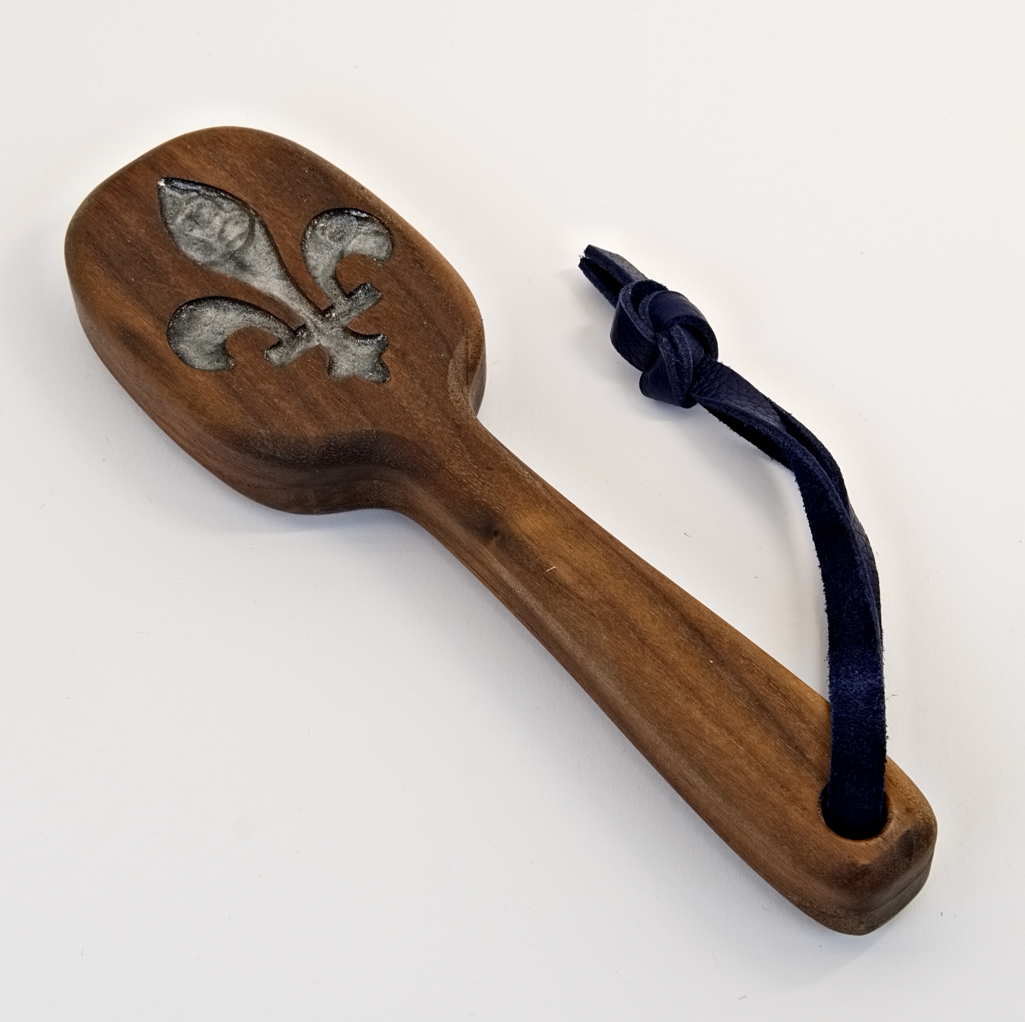 BDSM Paddle Holz klein – Nussbaum Schwertlilie